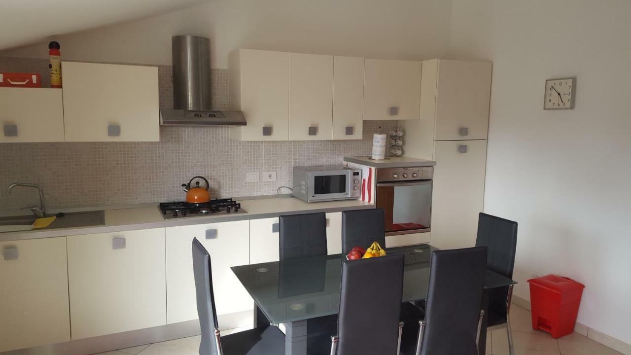 Apartamento Sabbia Di Marinella Pizzo  Exterior foto